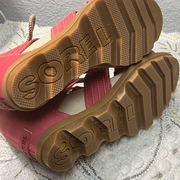 NWOT Sorel Joanie II Sandals - Picture 5 of 14